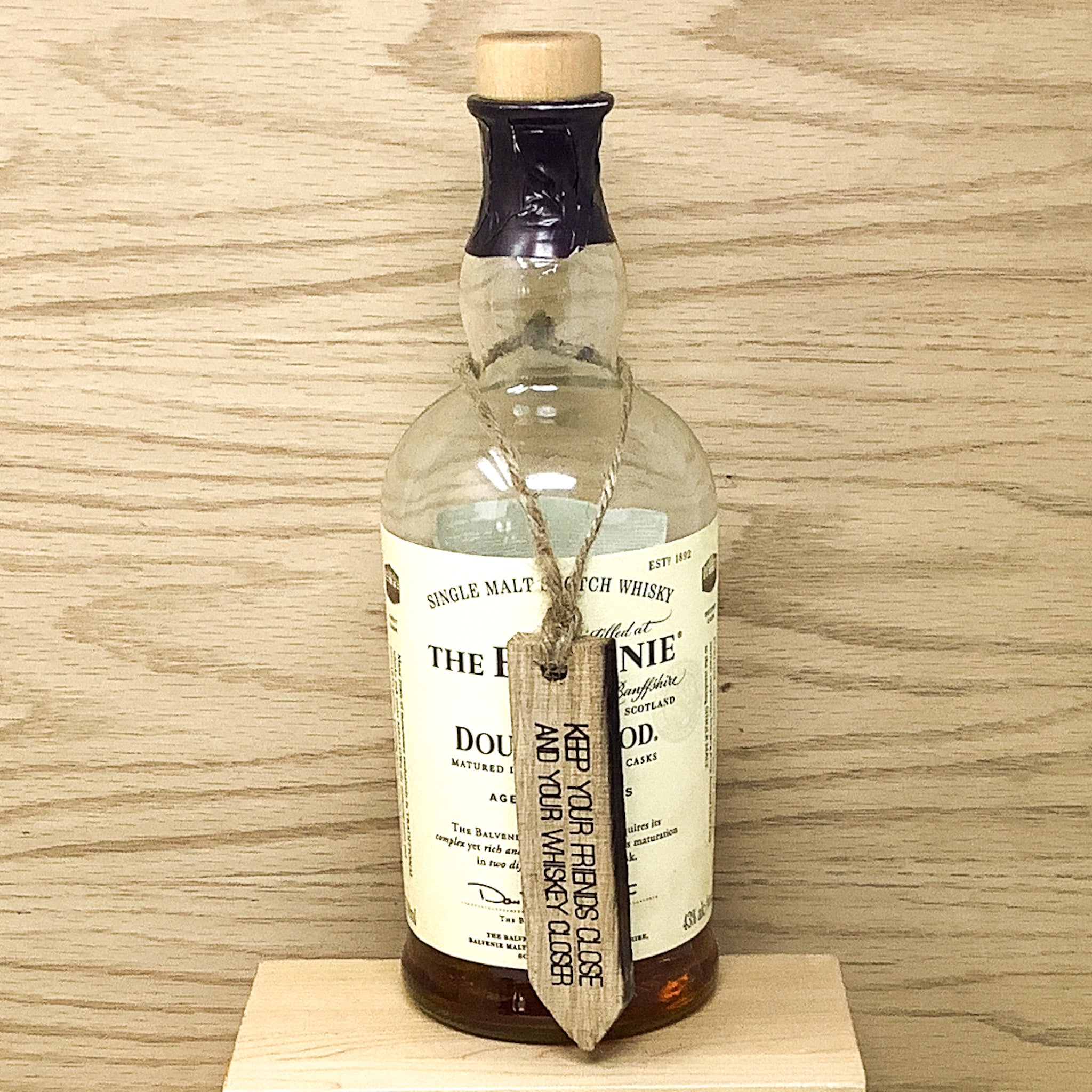 Bottle of Whiskey (White Outer Bottle) Straw Charm; Straw Accessory; –  Tangerine Daisy, LLC